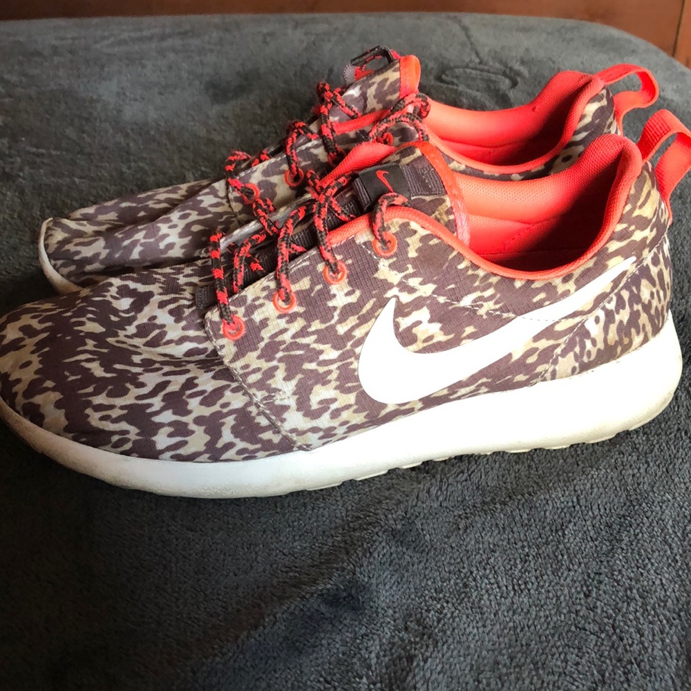 Nike shoes